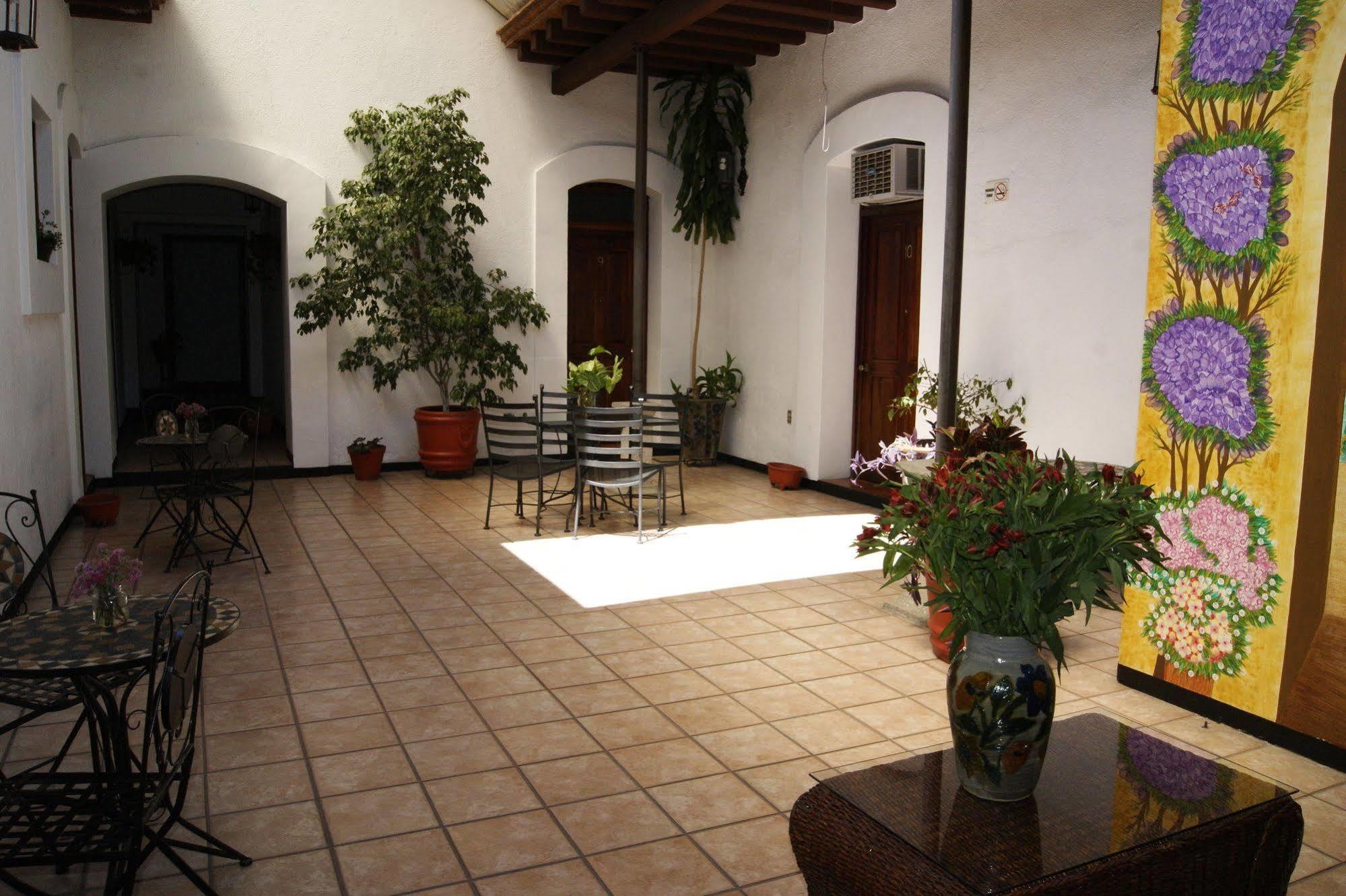 Capital O El Nito Posada Oaxaca Екстер'єр фото